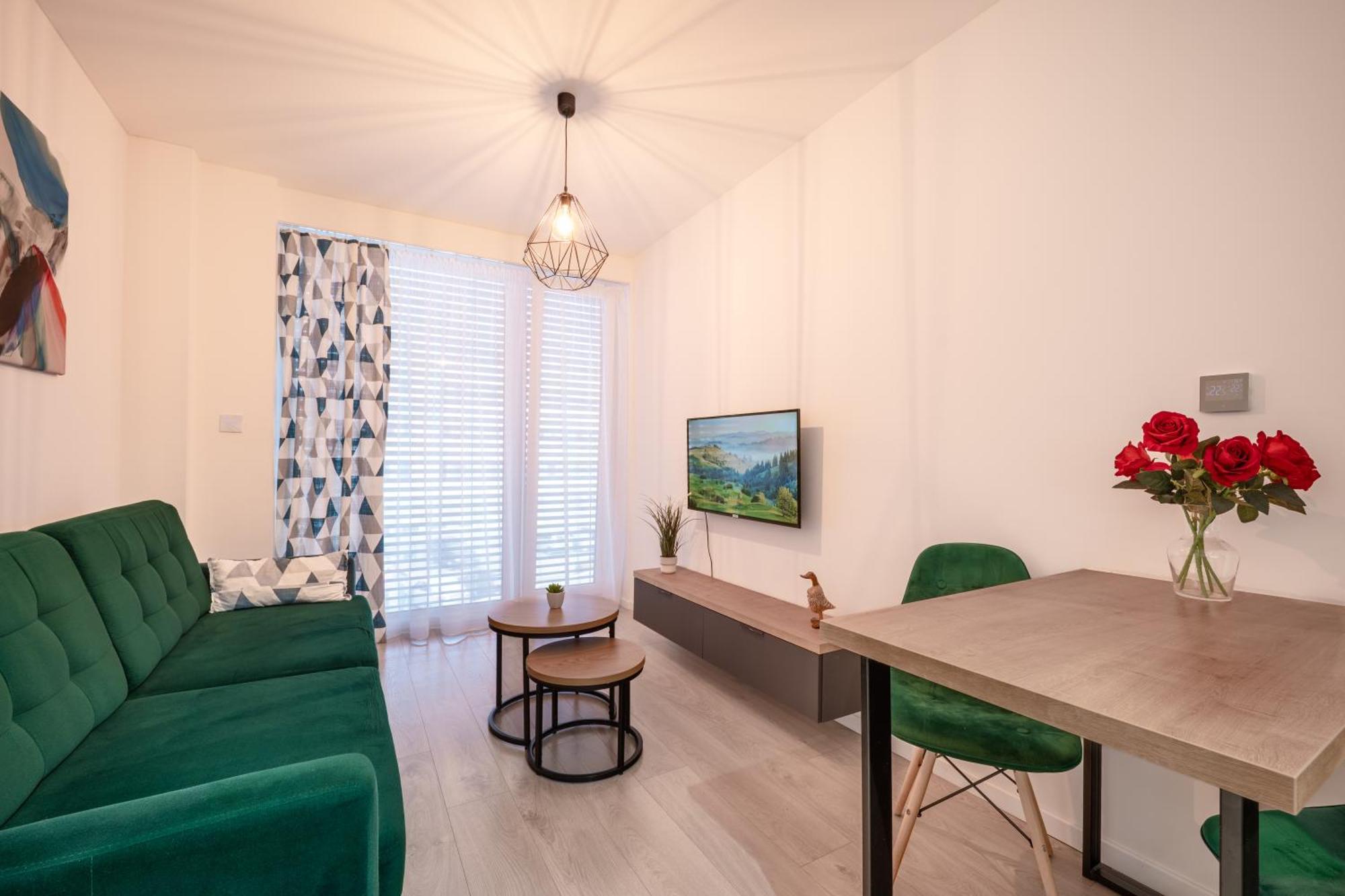 Apartment Mala Praha Жилина Экстерьер фото